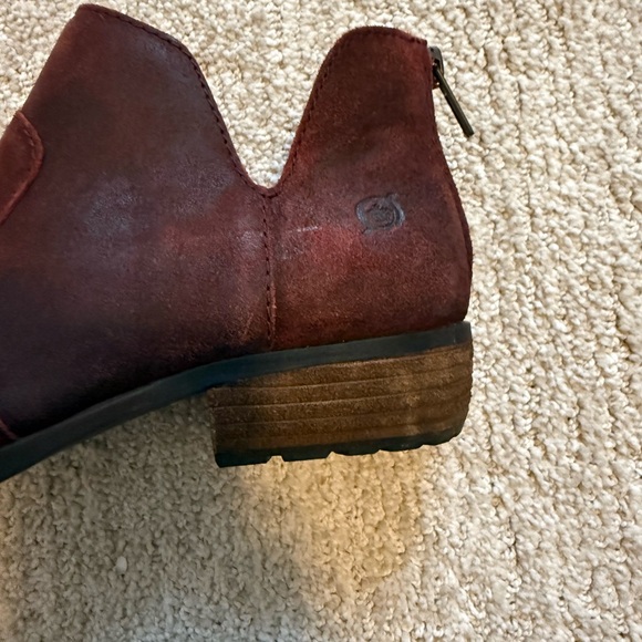 Born Kerri Distressed WesternBurgundy Suede Ankle Booties Size 7.5 M Pre-Owned - Picture 10 of 16